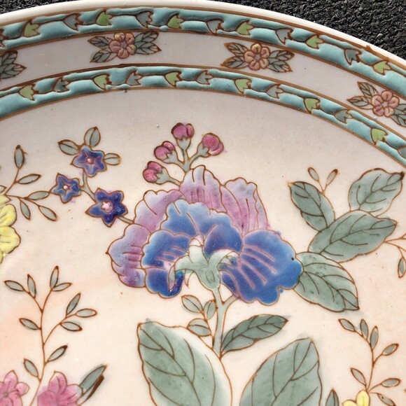 Decorative Plates Vintage FLOWERS Roses Made in China Porcelain Round 10 inch - Picture 5 of 7